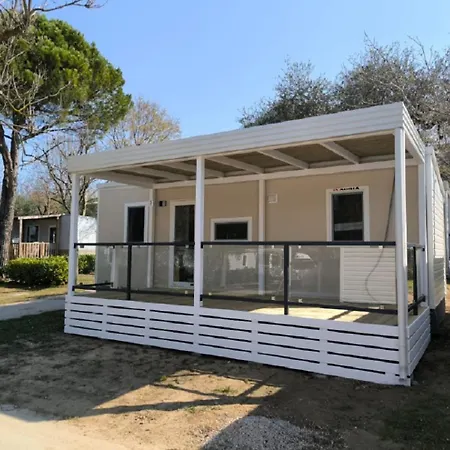 Campingplatz Victoria Mobilehome In Cisano San Vito Bardolino