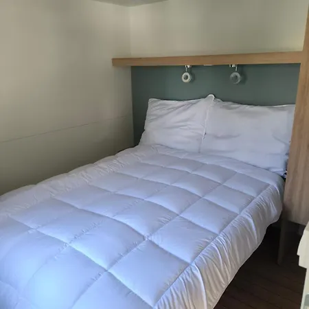 Victoria Mobilehome In Cisano San Vito