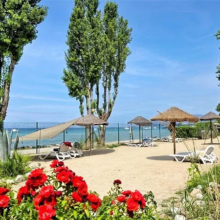 Campingplatz Victoria Mobilehome In Cisano San Vito *